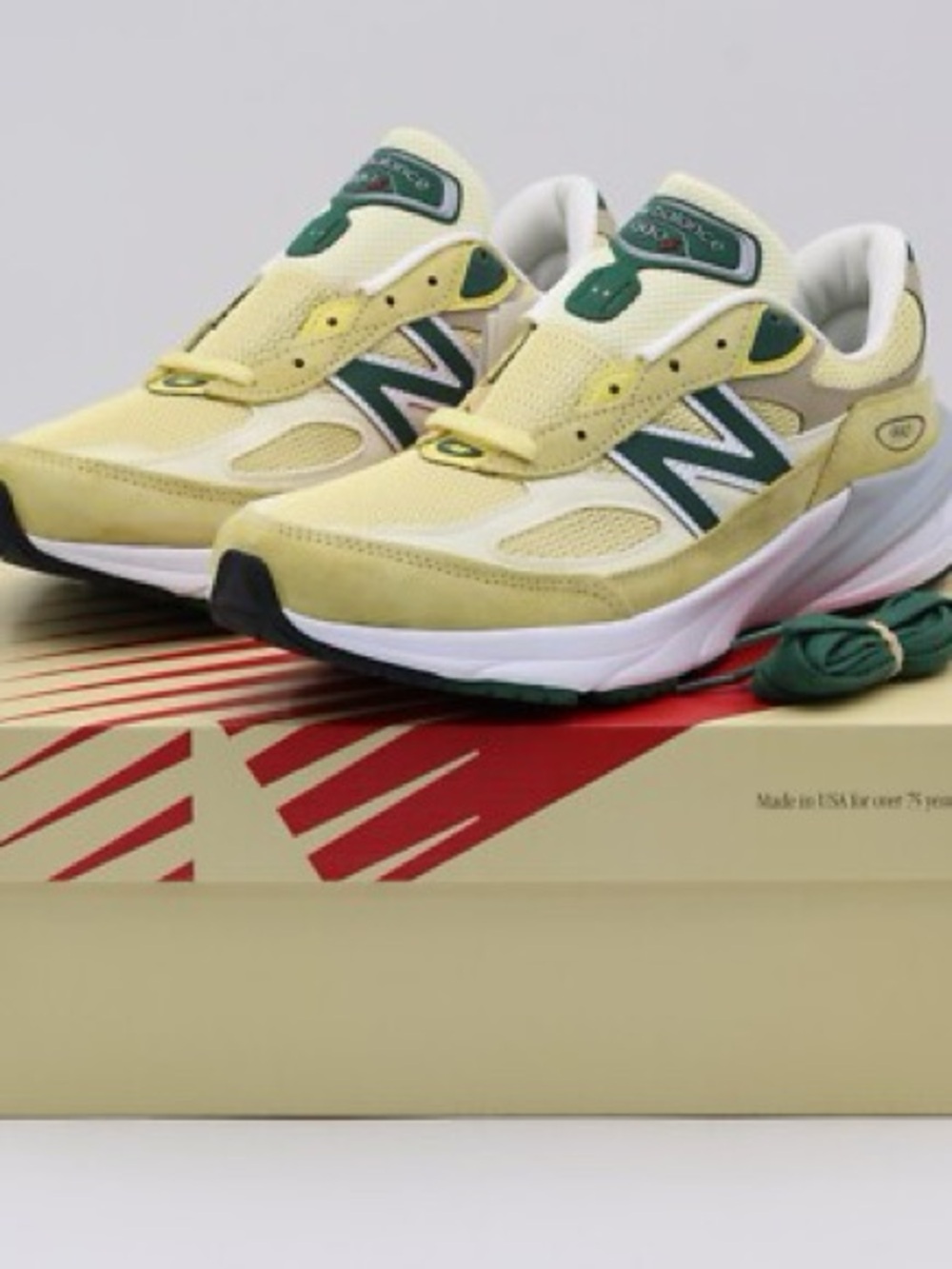 NWT 990v6 Teddy Santis Made in the USA Collection pale yellow/sulphur green